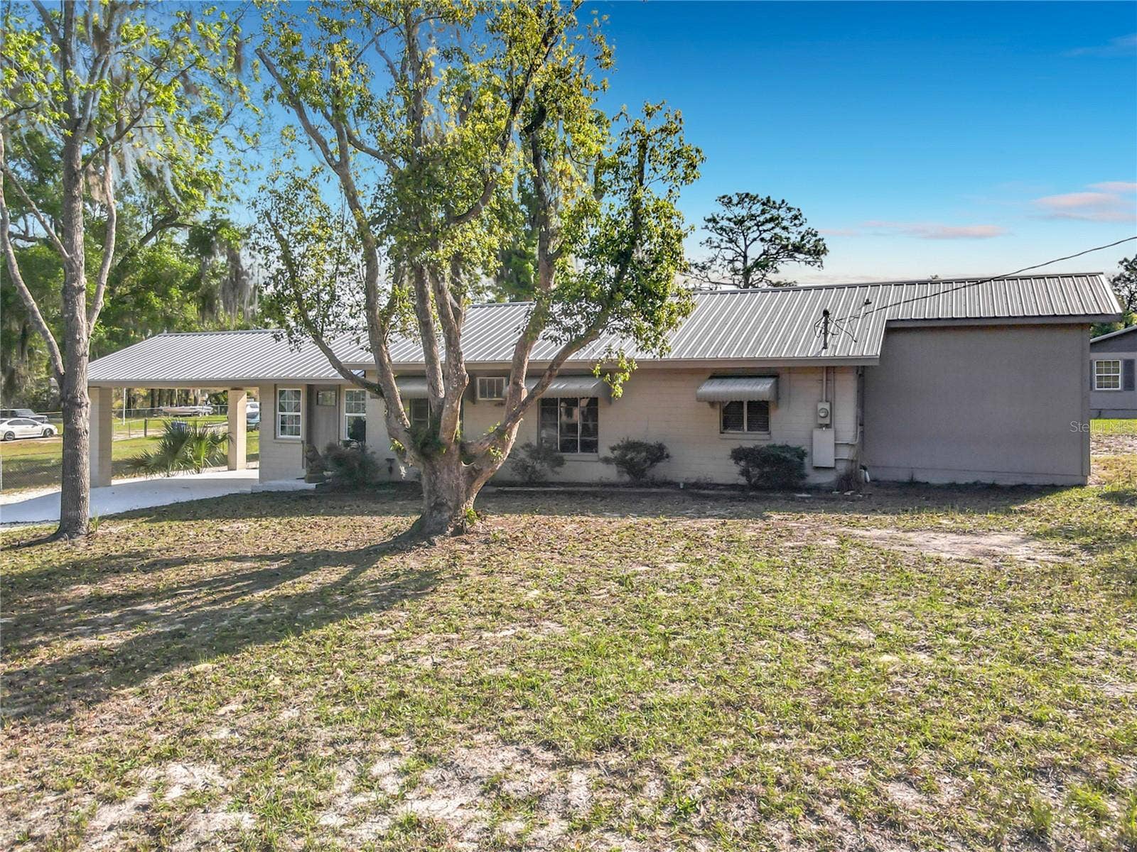 4611 GRAND AVENUE, De Leon Springs, FL 32130 4611 GRAND AVENUE, De Leon Springs, FL 32130