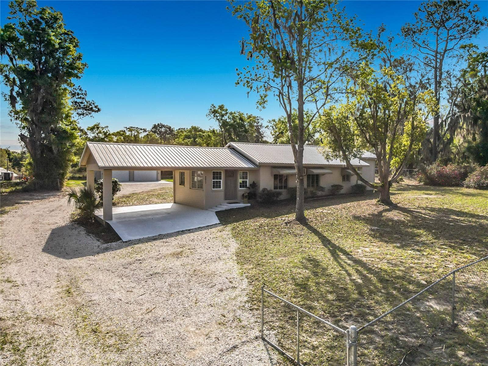 4611 GRAND AVENUE, De Leon Springs, FL 32130 4611 GRAND AVENUE, De Leon Springs, FL 32130