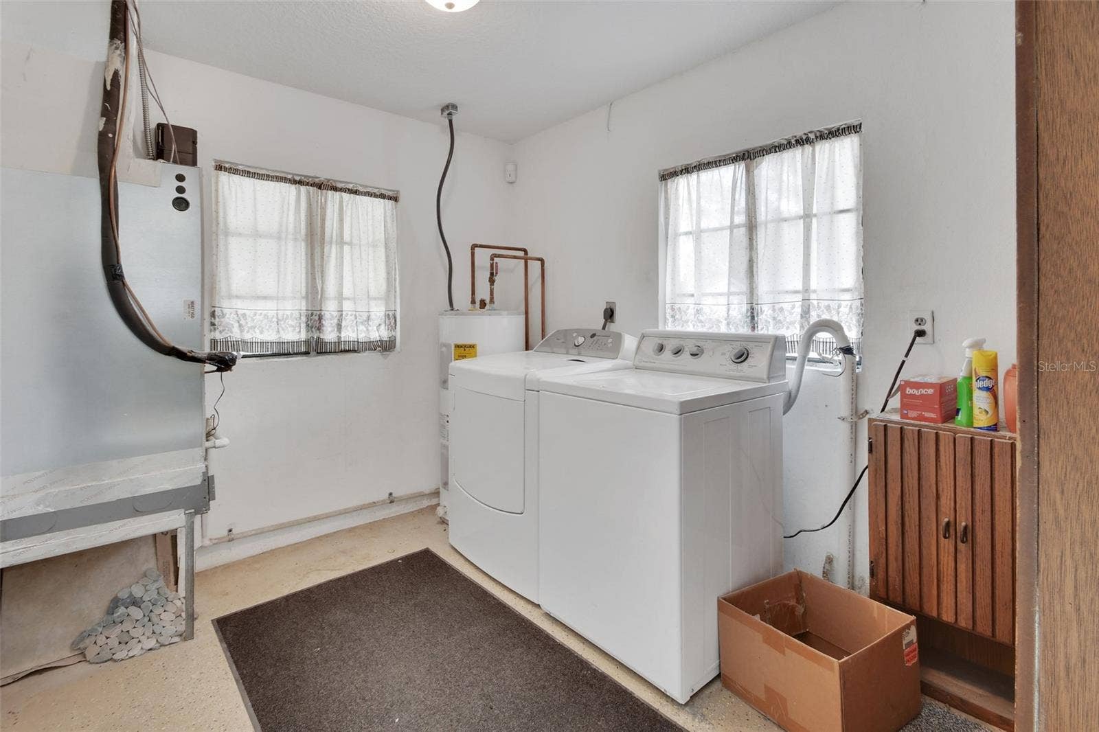 4611 GRAND AVENUE, De Leon Springs, FL 32130 Home #1 Utility Room