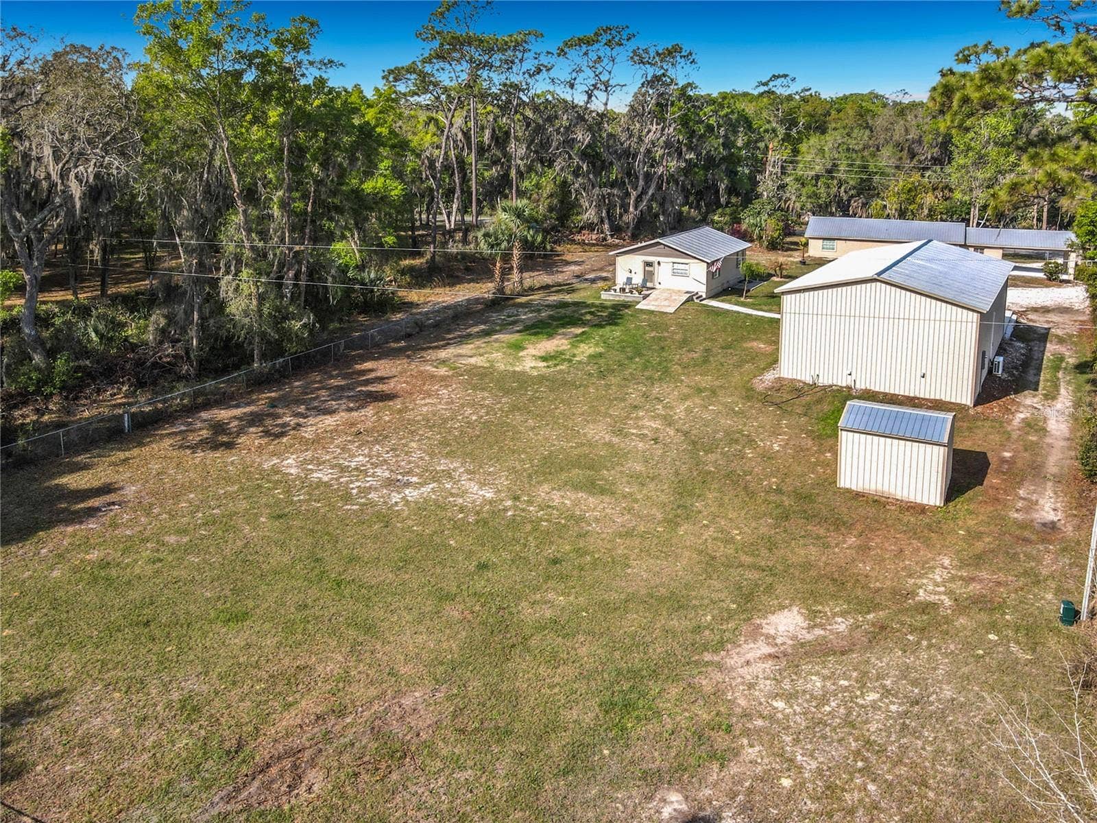 4611 GRAND AVENUE, De Leon Springs, FL 32130 4611 GRAND AVENUE, De Leon Springs, FL 32130