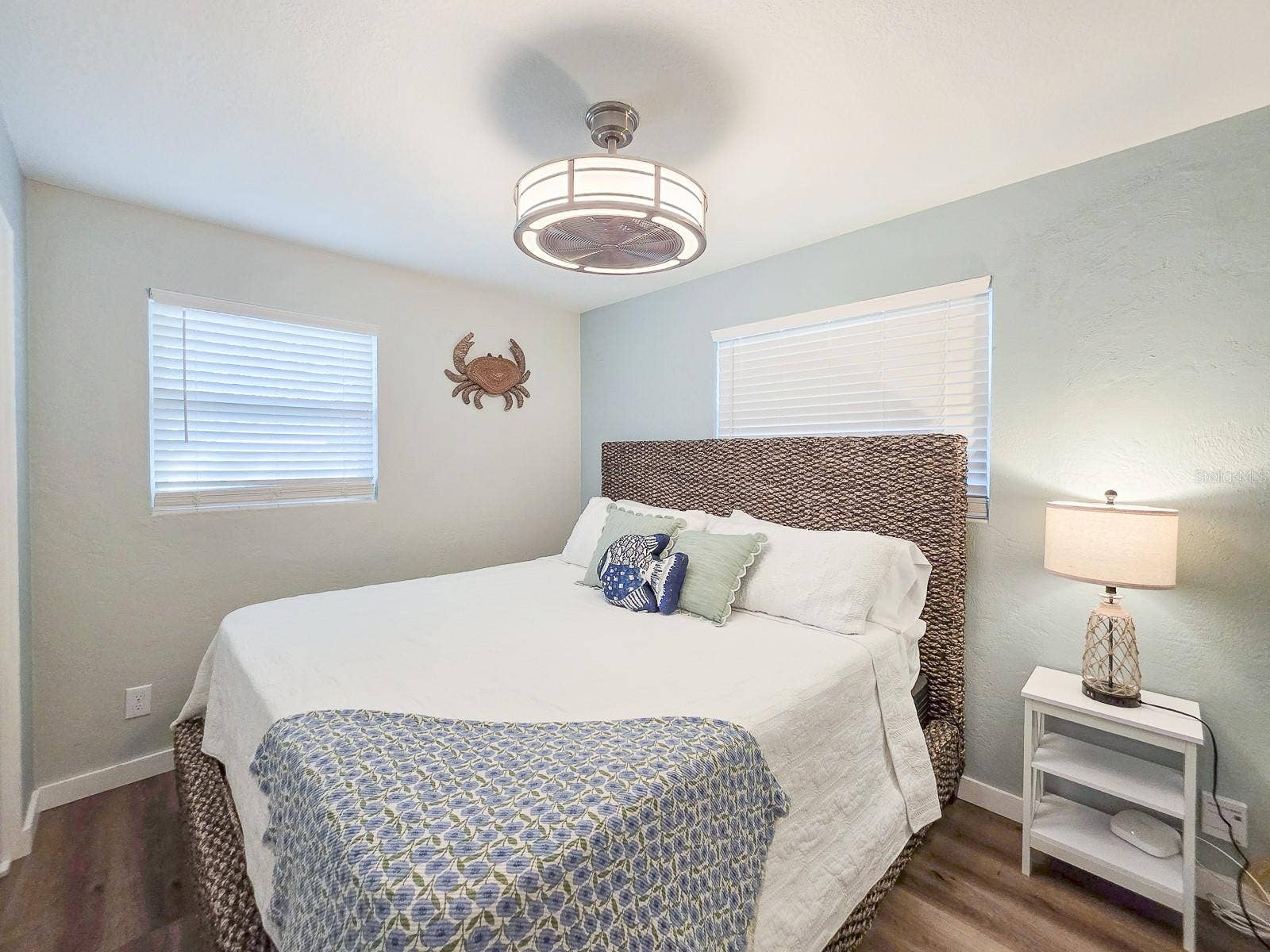 1807 GOLFVIEW BOULEVARD, South Daytona, FL 32119
