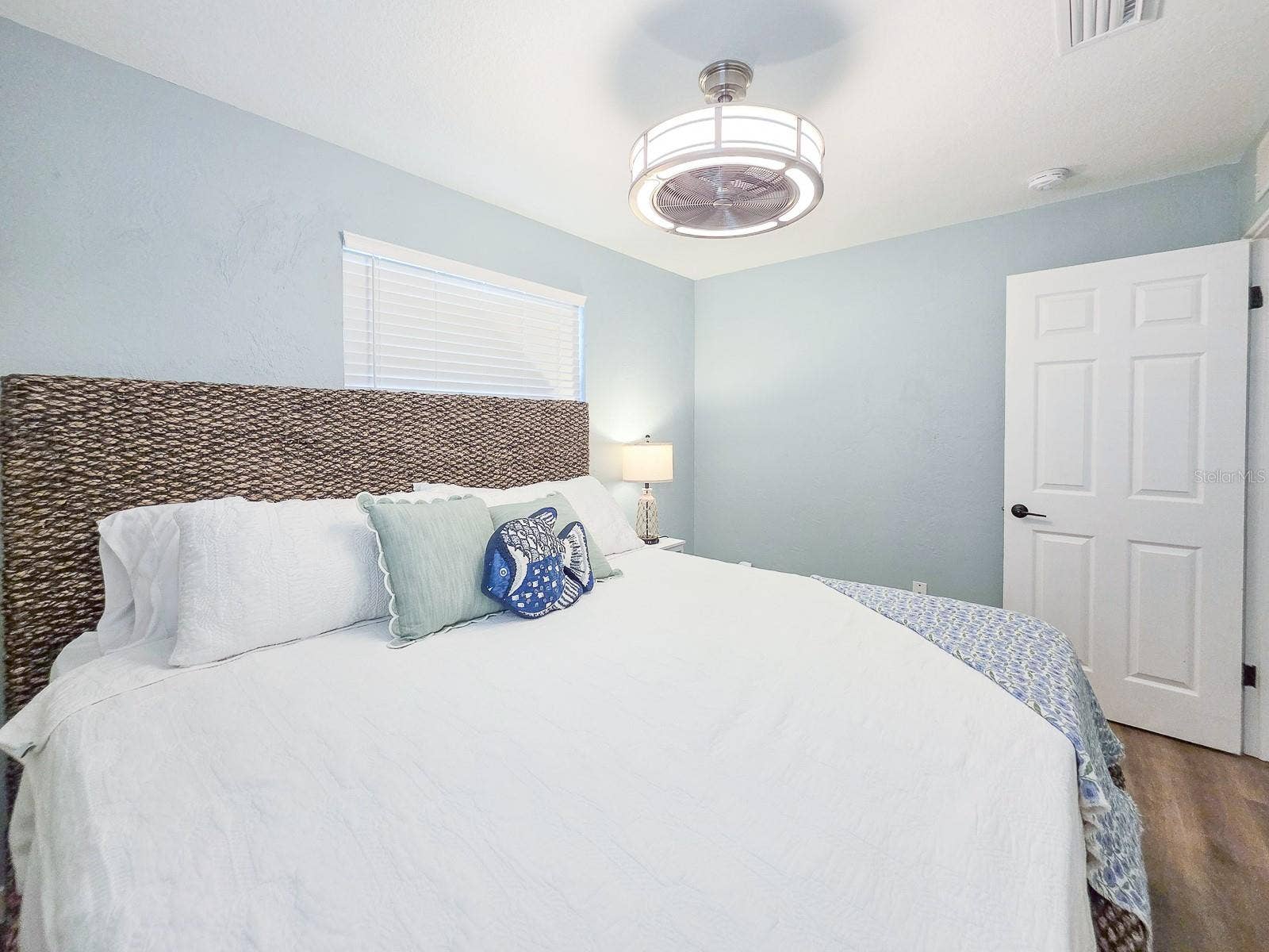 1807 GOLFVIEW BOULEVARD, South Daytona, FL 32119
