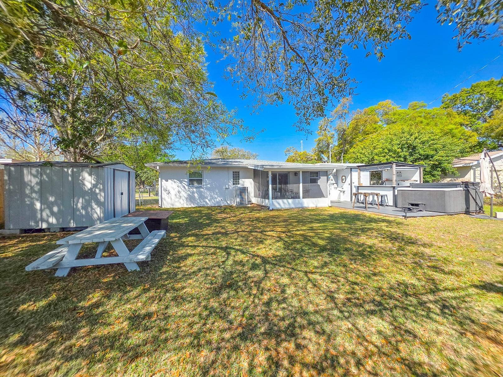 1807 GOLFVIEW BOULEVARD, South Daytona, FL 32119