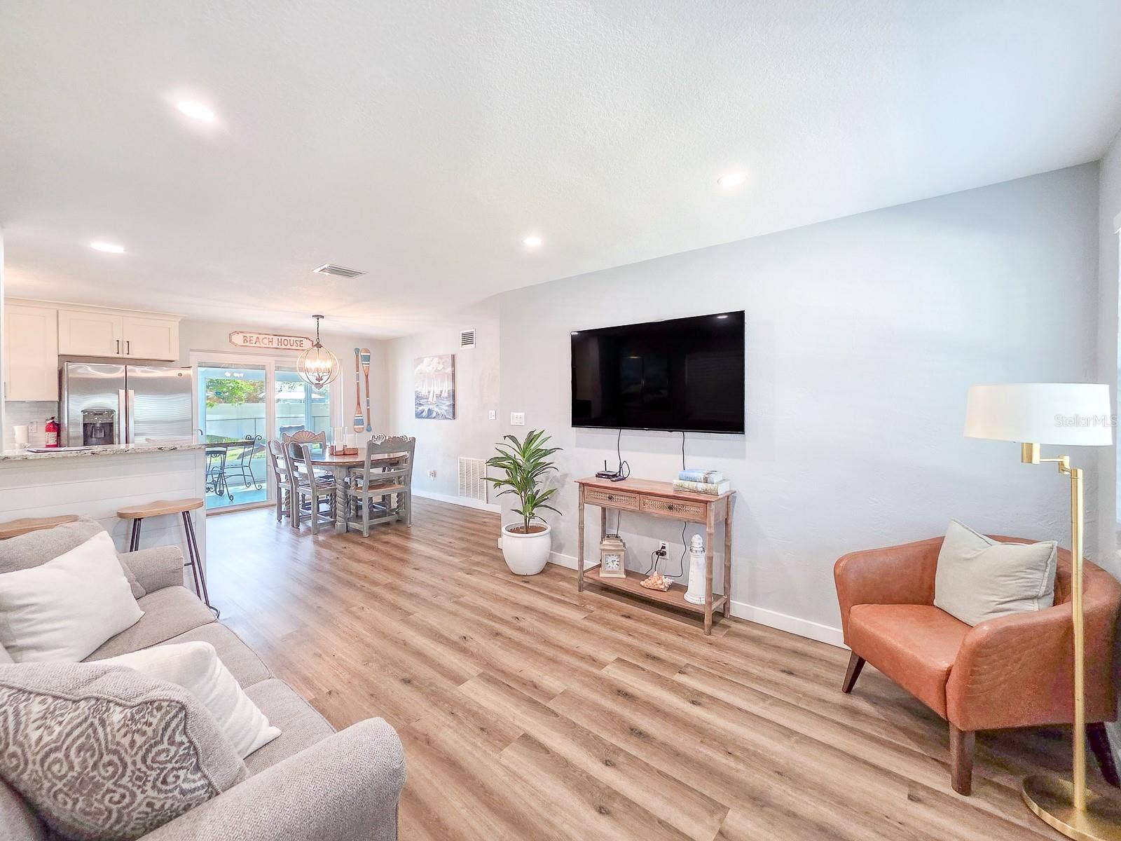1807 GOLFVIEW BOULEVARD, South Daytona, FL 32119