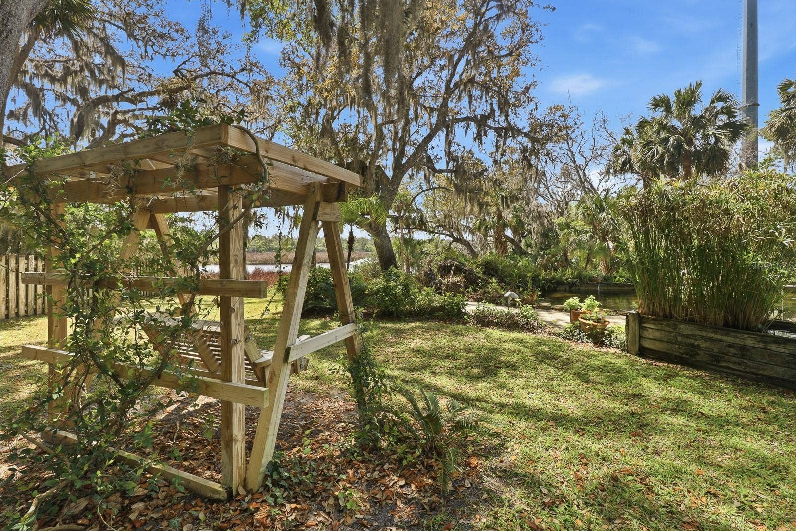 6491 SPRUCE CREEK ROAD, Port Orange, FL 32127 6491 SPRUCE CREEK ROAD, Port Orange, FL 32127