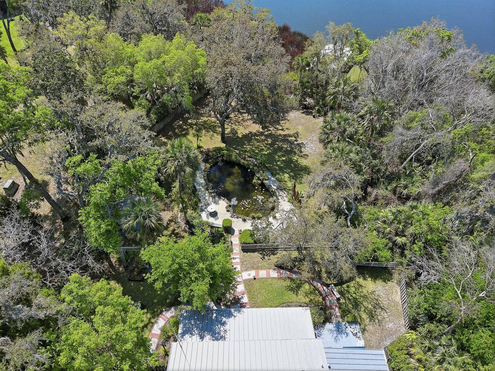 6491 SPRUCE CREEK ROAD, Port Orange, FL 32127 6491 SPRUCE CREEK ROAD, Port Orange, FL 32127