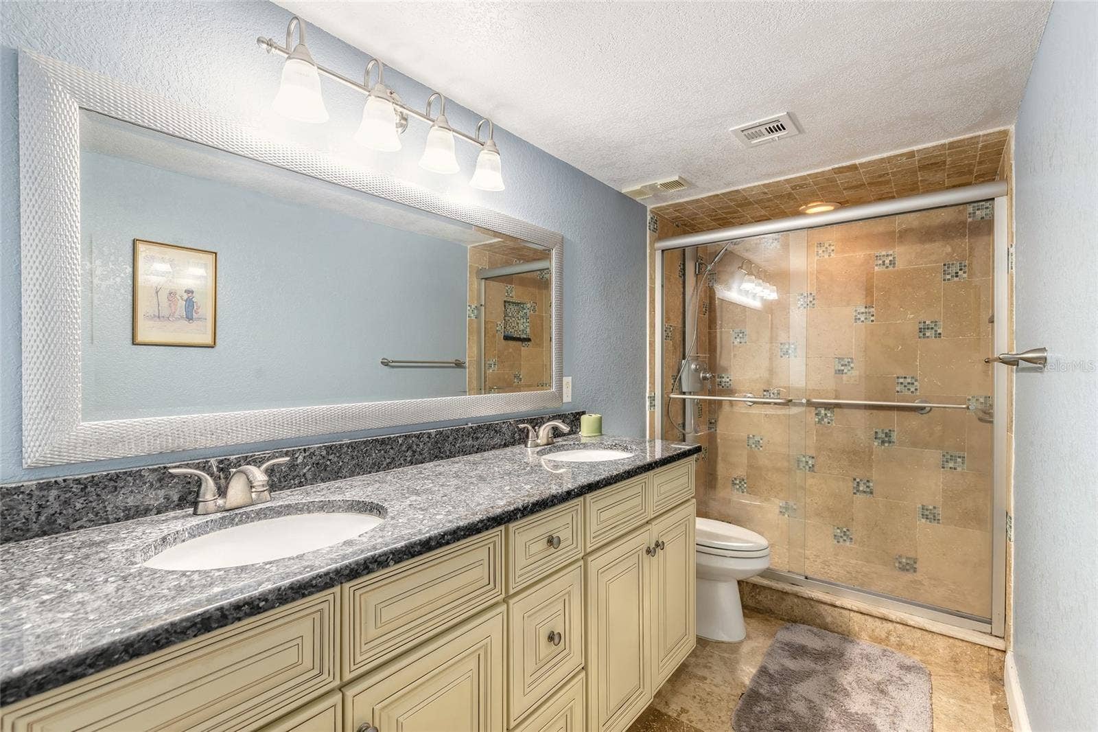 3131 S RIDGEWOOD AVENUE, #101, South Daytona, FL 32119 Updated Primary Bath