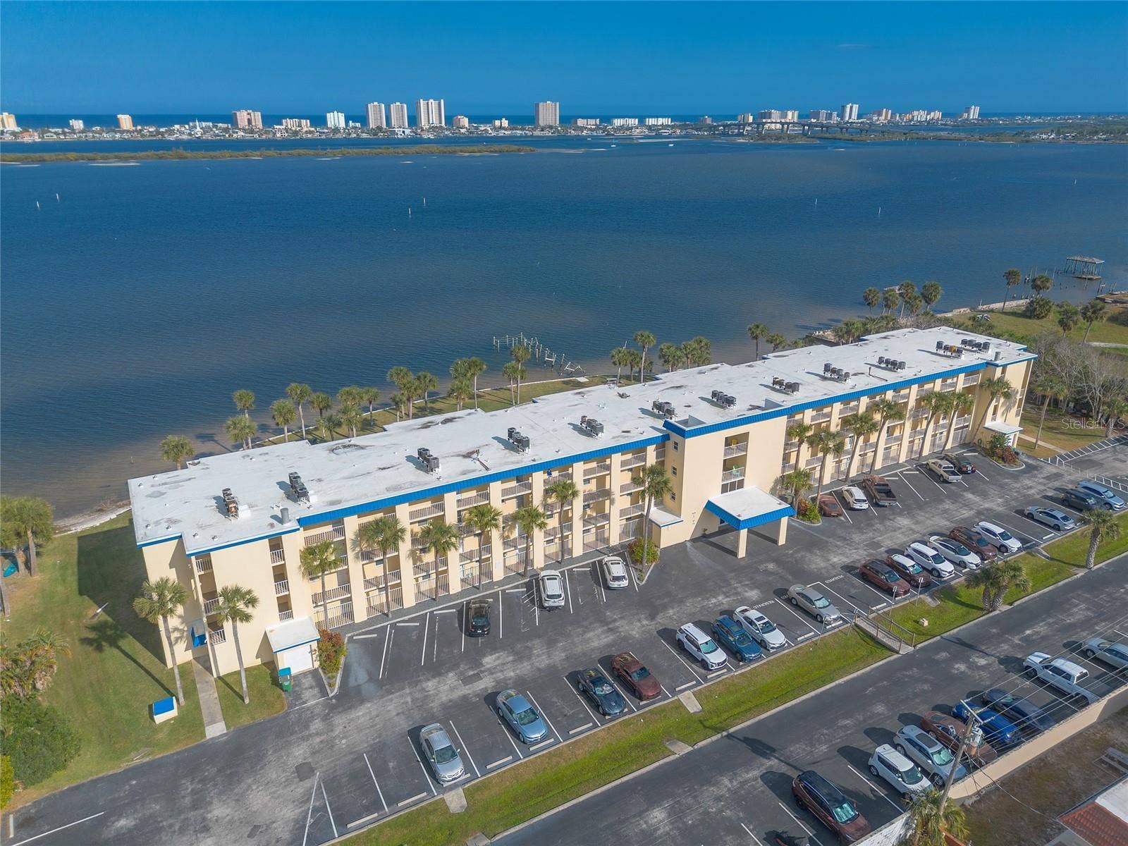 3131 S RIDGEWOOD AVENUE, #101, South Daytona, FL 32119 Direct River
