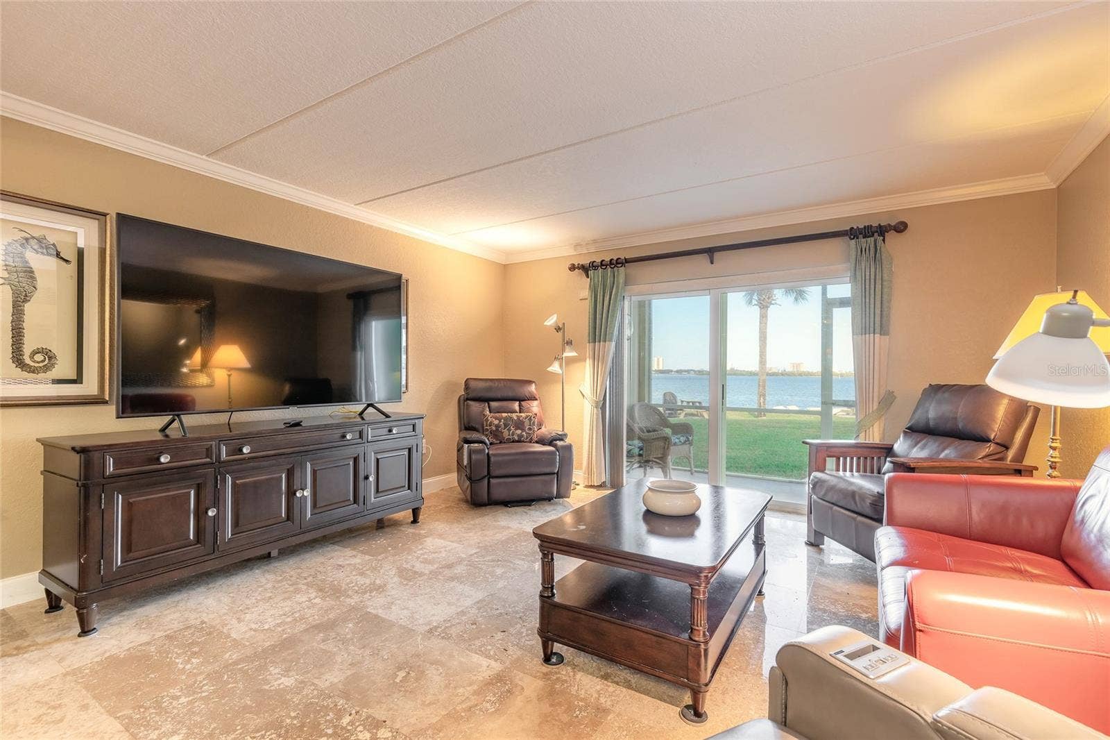 3131 S RIDGEWOOD AVENUE, #101, South Daytona, FL 32119 Tile FLooring