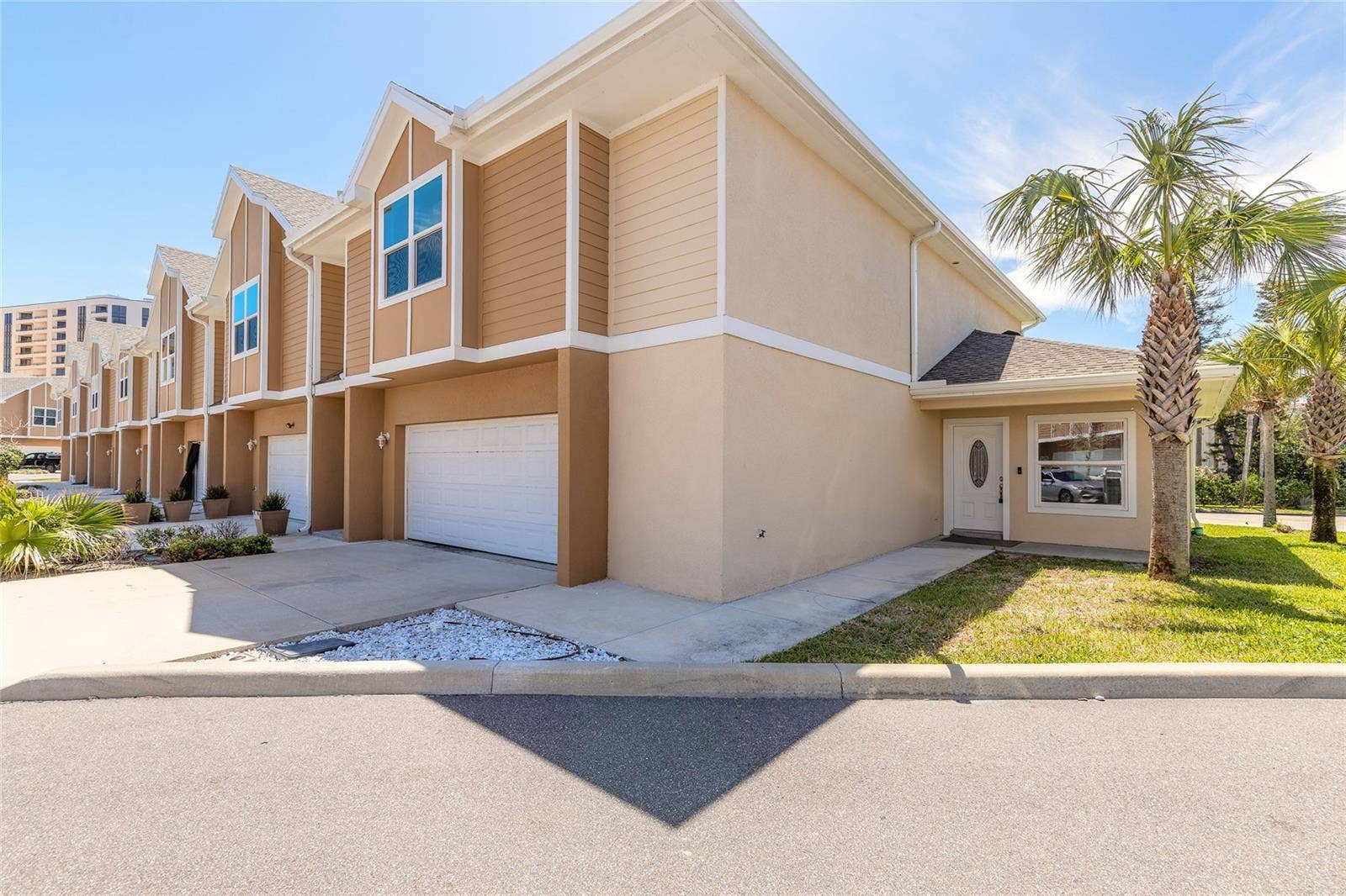 Daytona Beach Shores, FL 32118