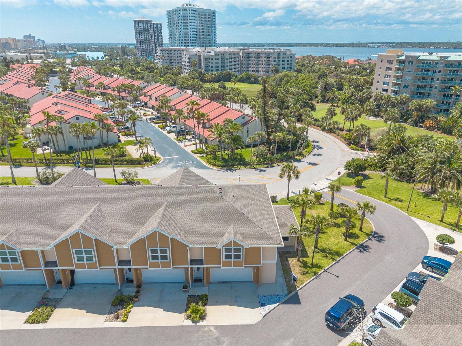 Daytona Beach Shores, FL 32118