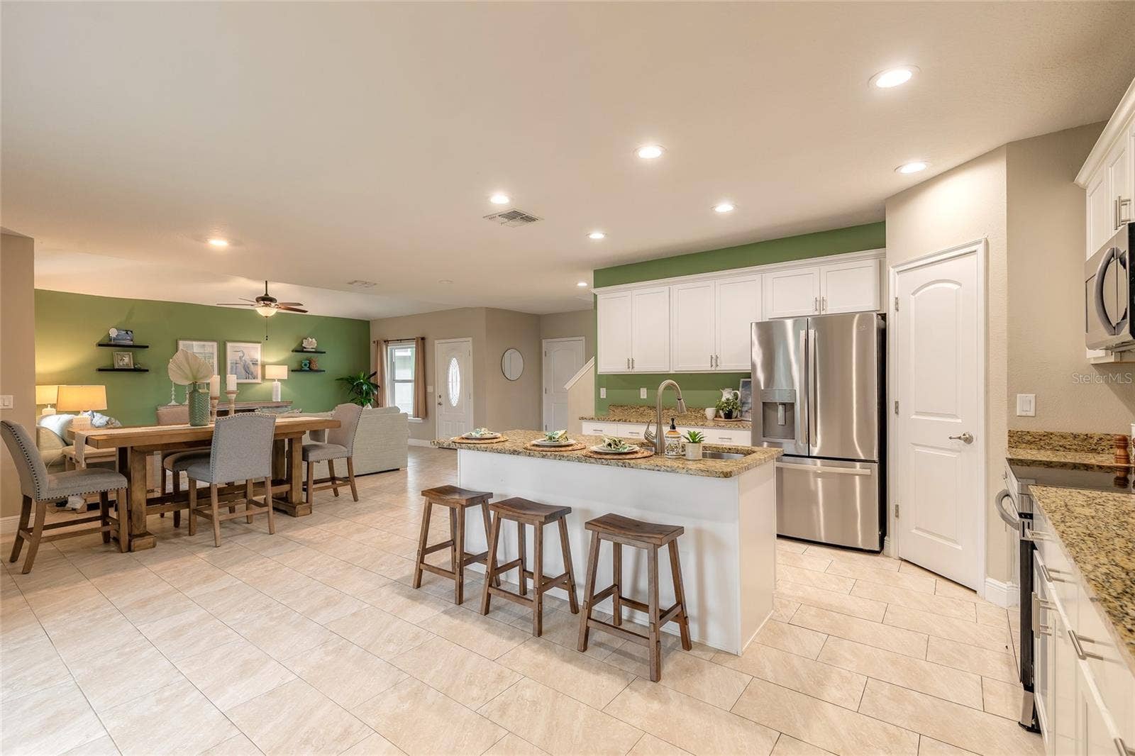 Daytona Beach Shores, FL 32118