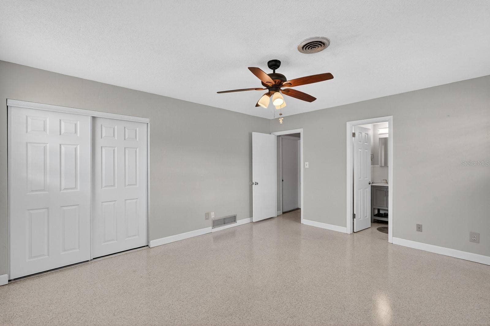 1238 SUWANEE ROAD, Daytona Beach, FL 32114 1238 SUWANEE ROAD, Daytona Beach, FL 32114