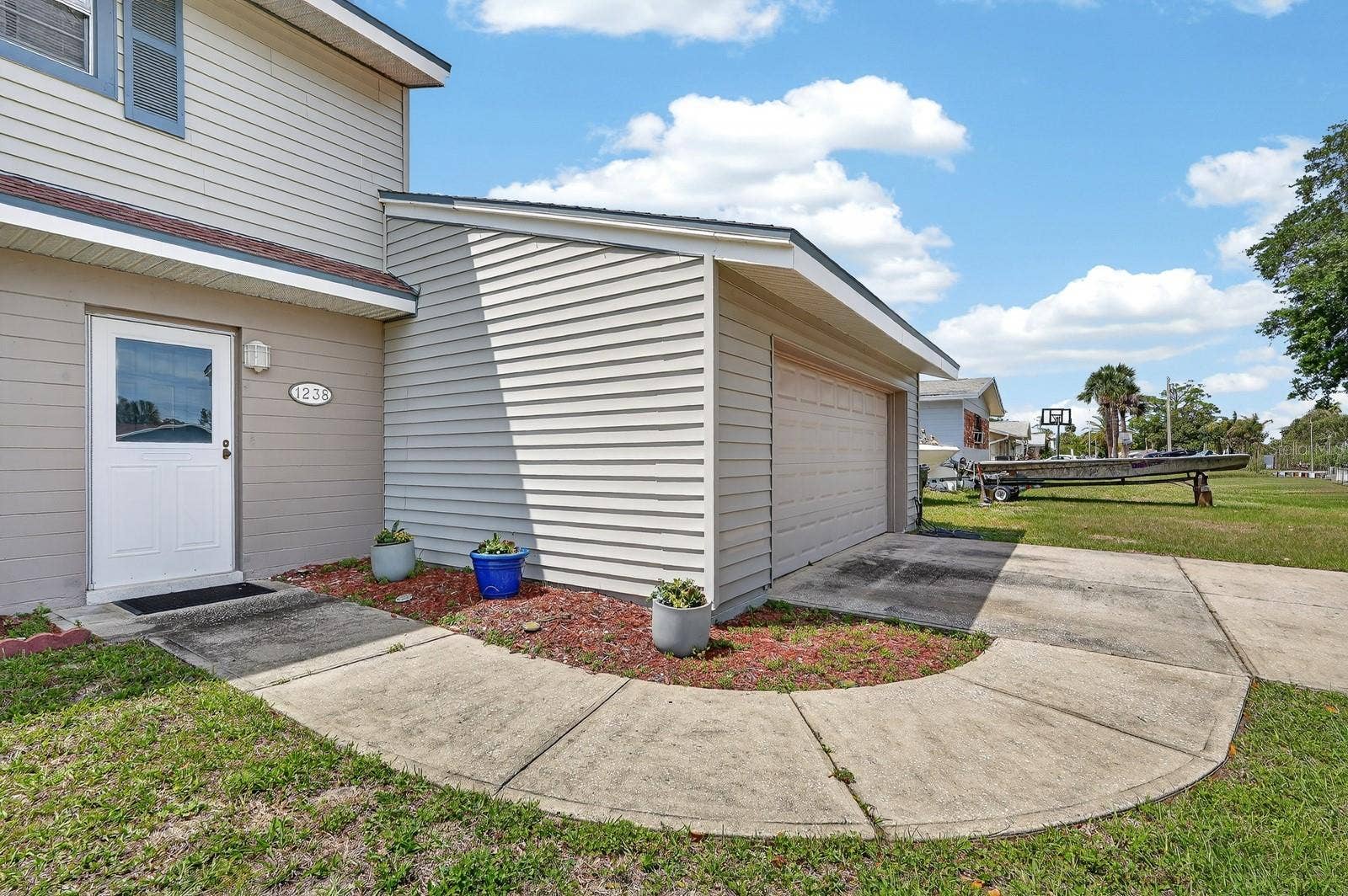 1238 SUWANEE ROAD, Daytona Beach, FL 32114 1238 SUWANEE ROAD, Daytona Beach, FL 32114