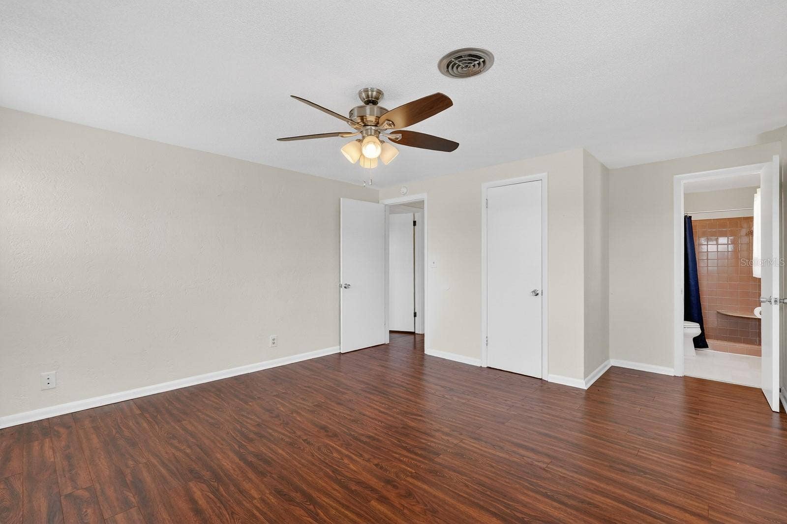 1238 SUWANEE ROAD, Daytona Beach, FL 32114 1238 SUWANEE ROAD, Daytona Beach, FL 32114