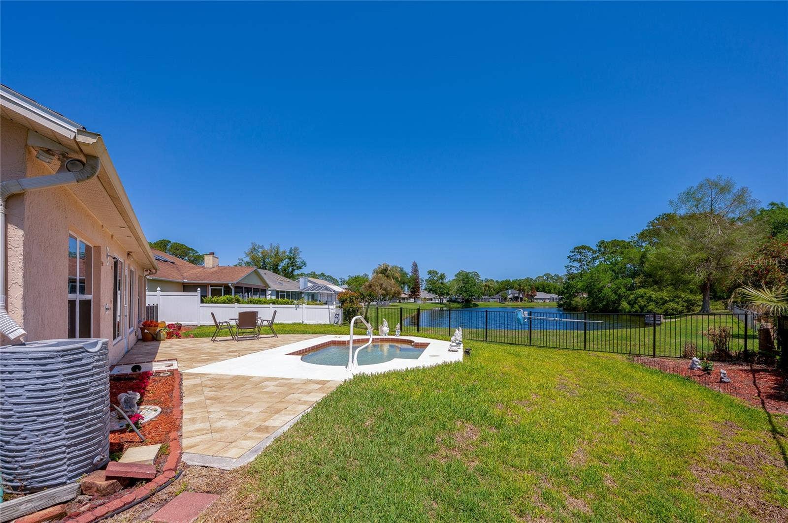 1312 N WEMBLEY CIRCLE, Port Orange, FL 32128 Lovely backyard view