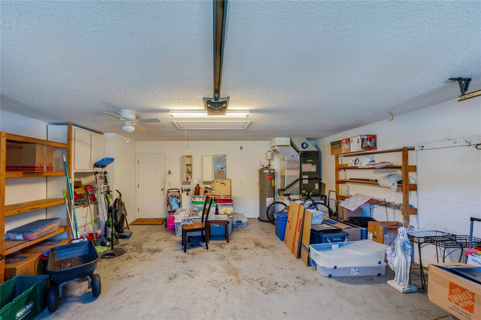 1312 N WEMBLEY CIRCLE, Port Orange, FL 32128 2-car garage
