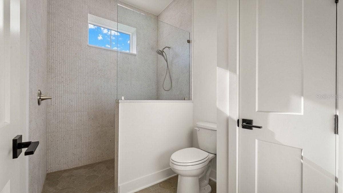 825 PHEASANT RUN COURT W, Port Orange, FL 32127