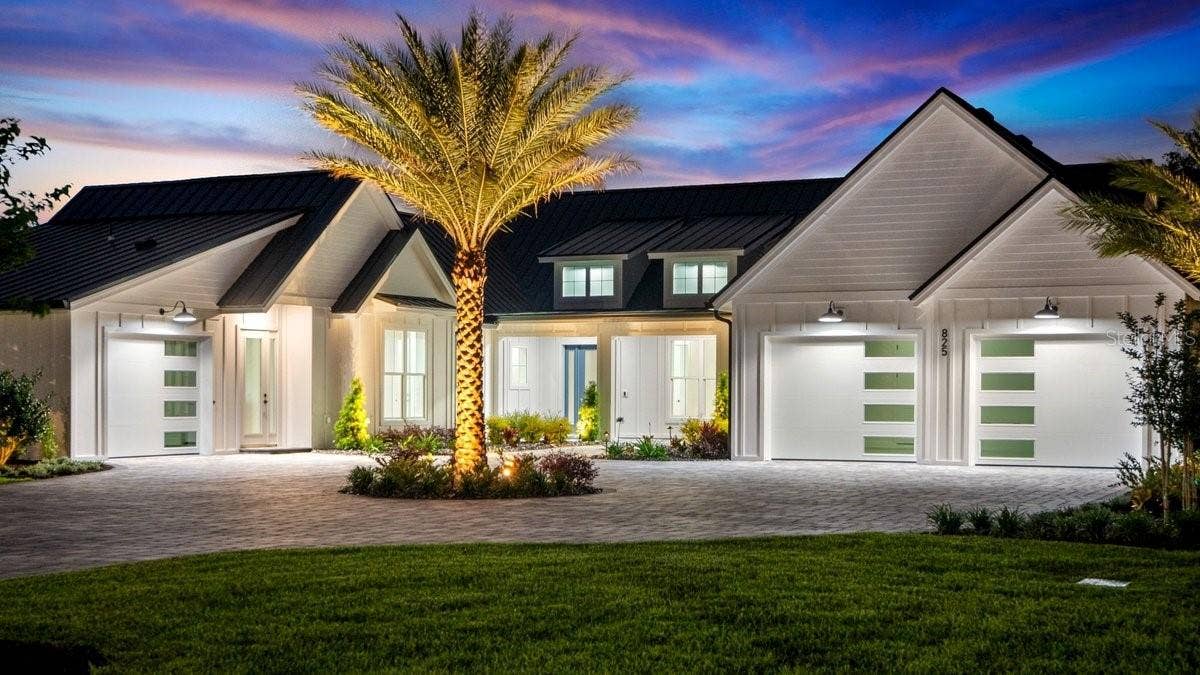 825 PHEASANT RUN COURT W, Port Orange, FL 32127