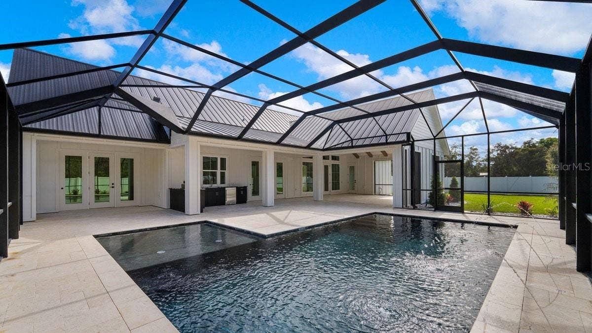825 PHEASANT RUN COURT W, Port Orange, FL 32127