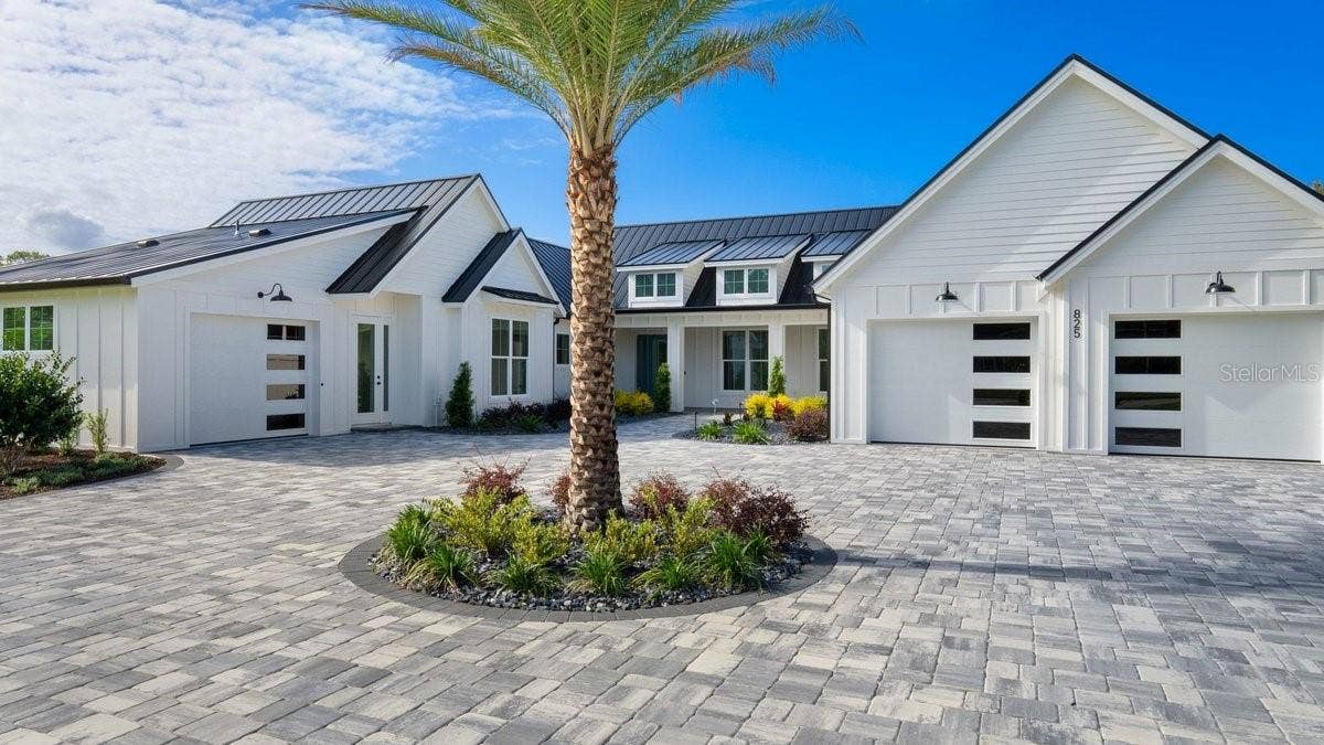 825 PHEASANT RUN COURT W, Port Orange, FL 32127