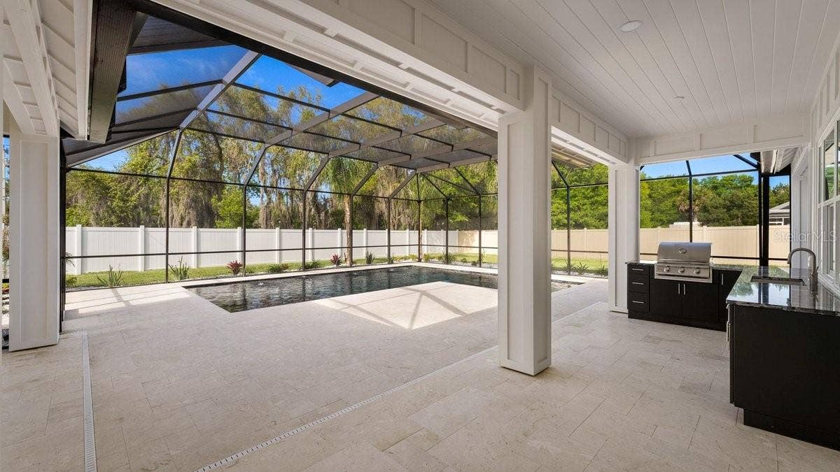 825 PHEASANT RUN COURT W, Port Orange, FL 32127