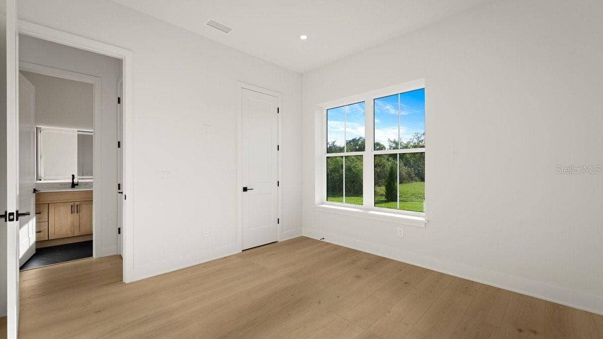 825 PHEASANT RUN COURT W, Port Orange, FL 32127