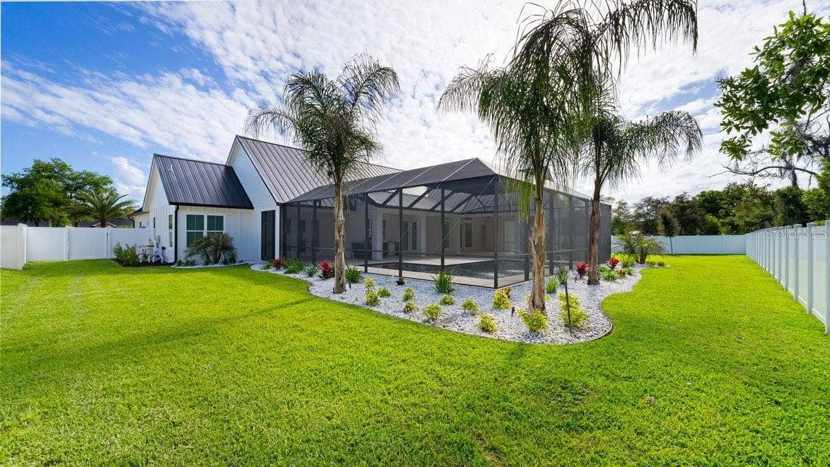 825 PHEASANT RUN COURT W, Port Orange, FL 32127