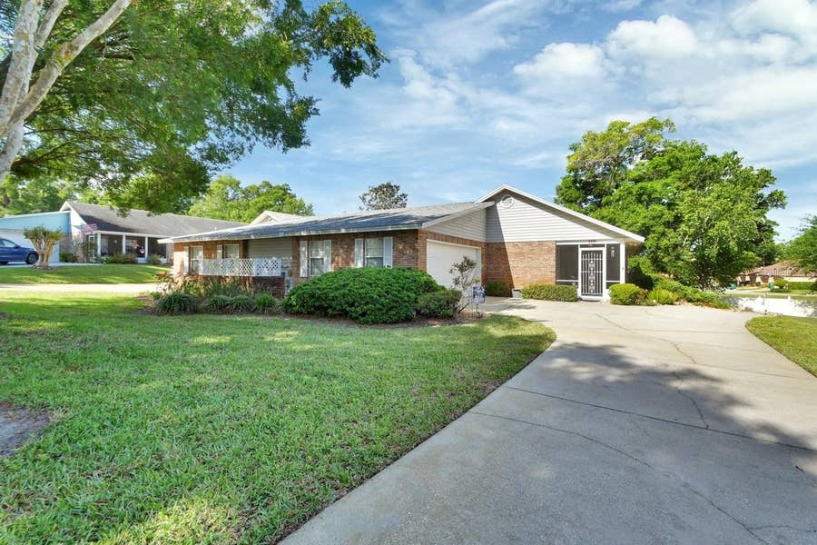Property photo for 2520 S GLEN EAGLES DRIVE, Deland, FL