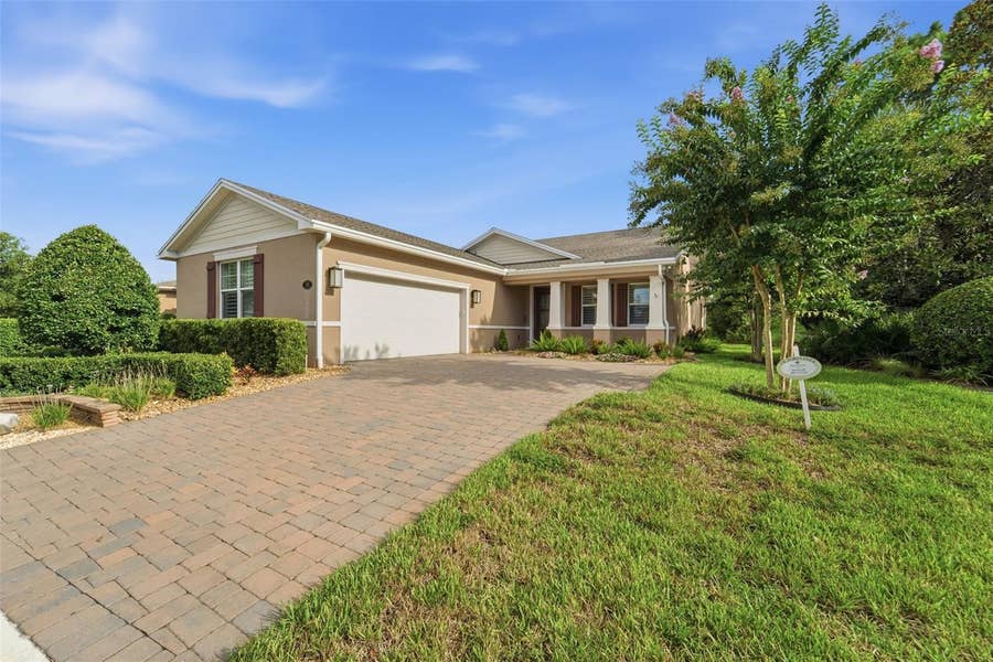 Property photo for 103 OLD MOSS CIRCLE, Deland, FL