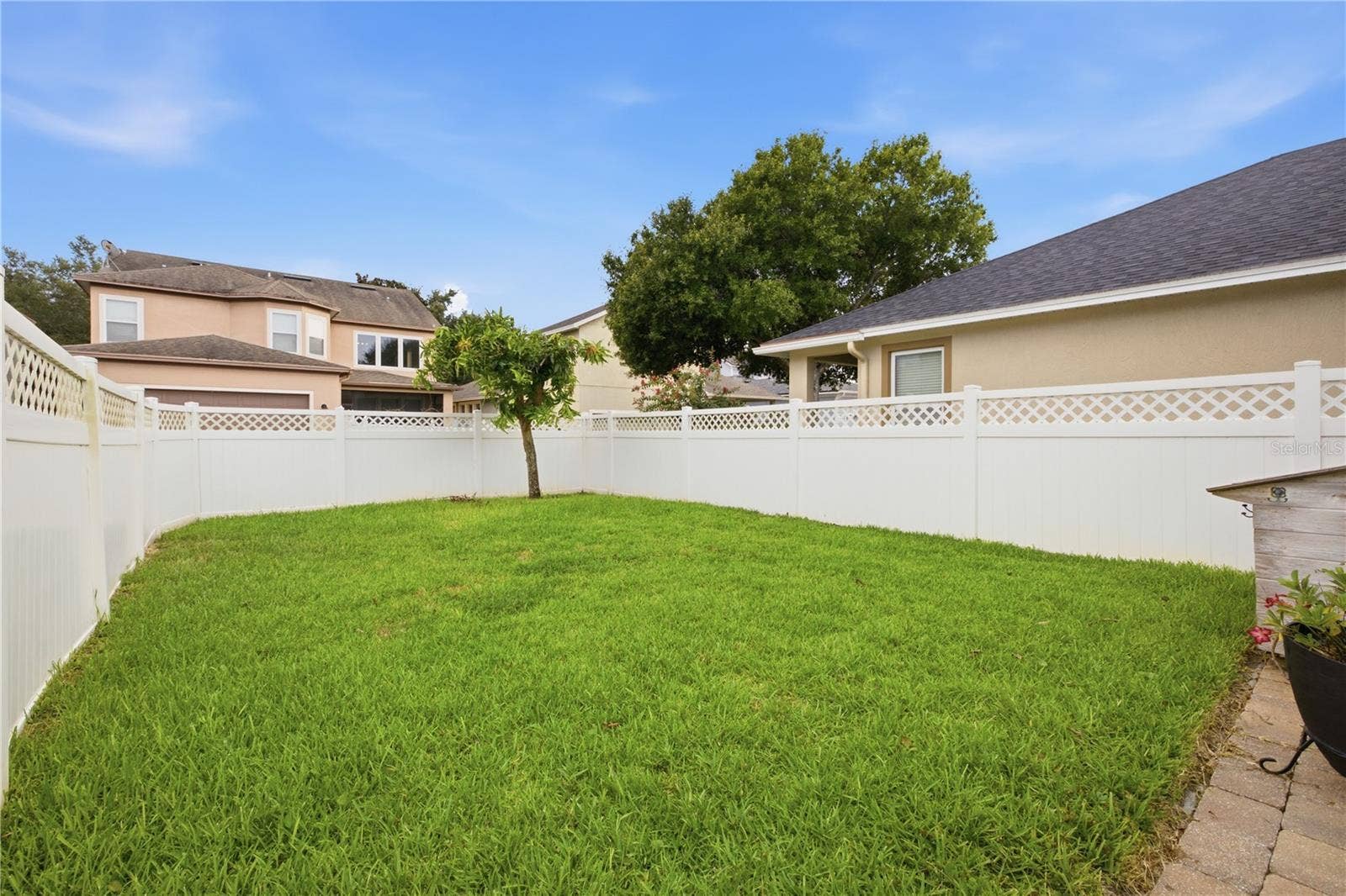 6820 THORNHILL CIRCLE, Windermere, FL 34786