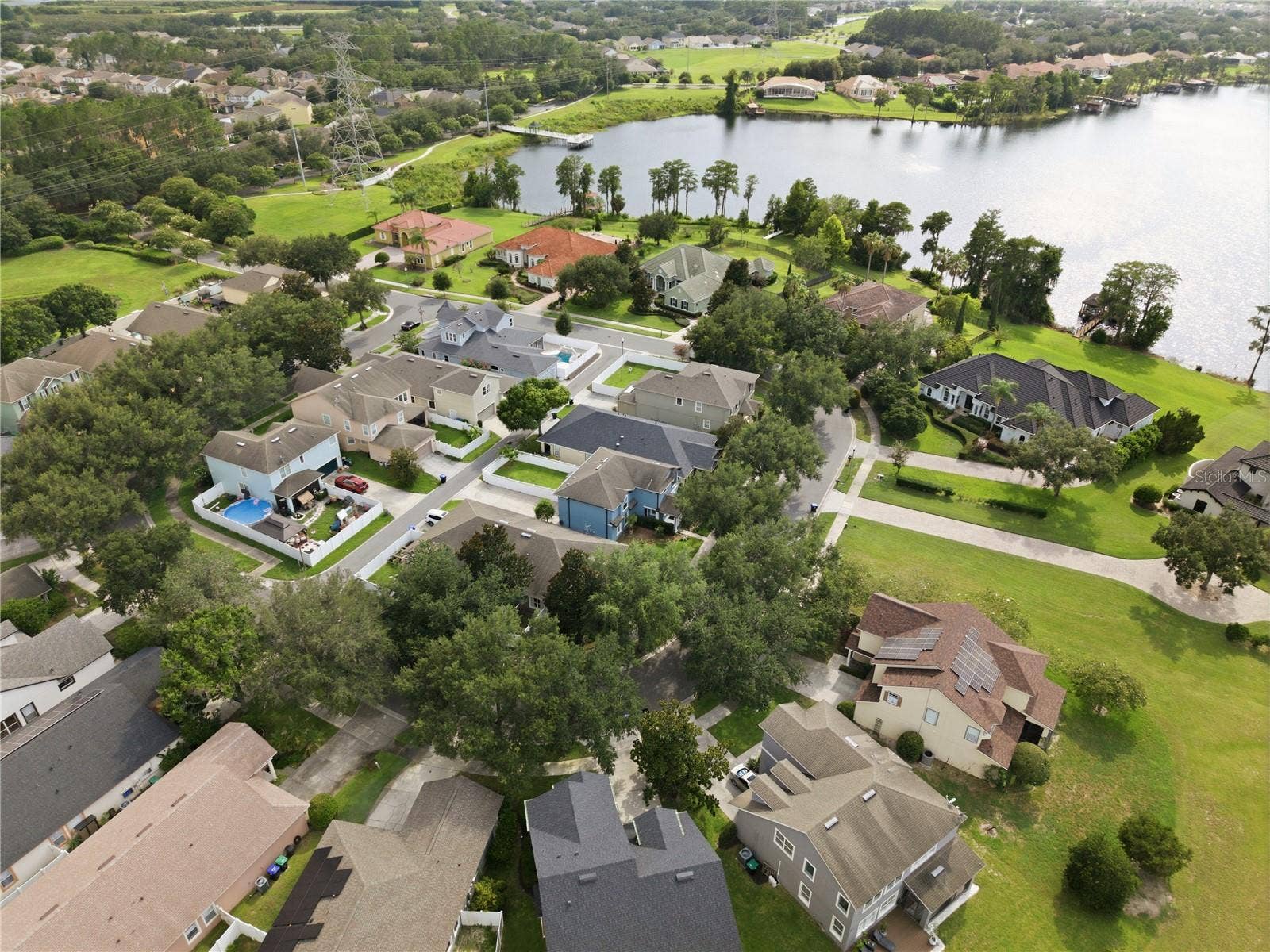 6820 THORNHILL CIRCLE, Windermere, FL 34786