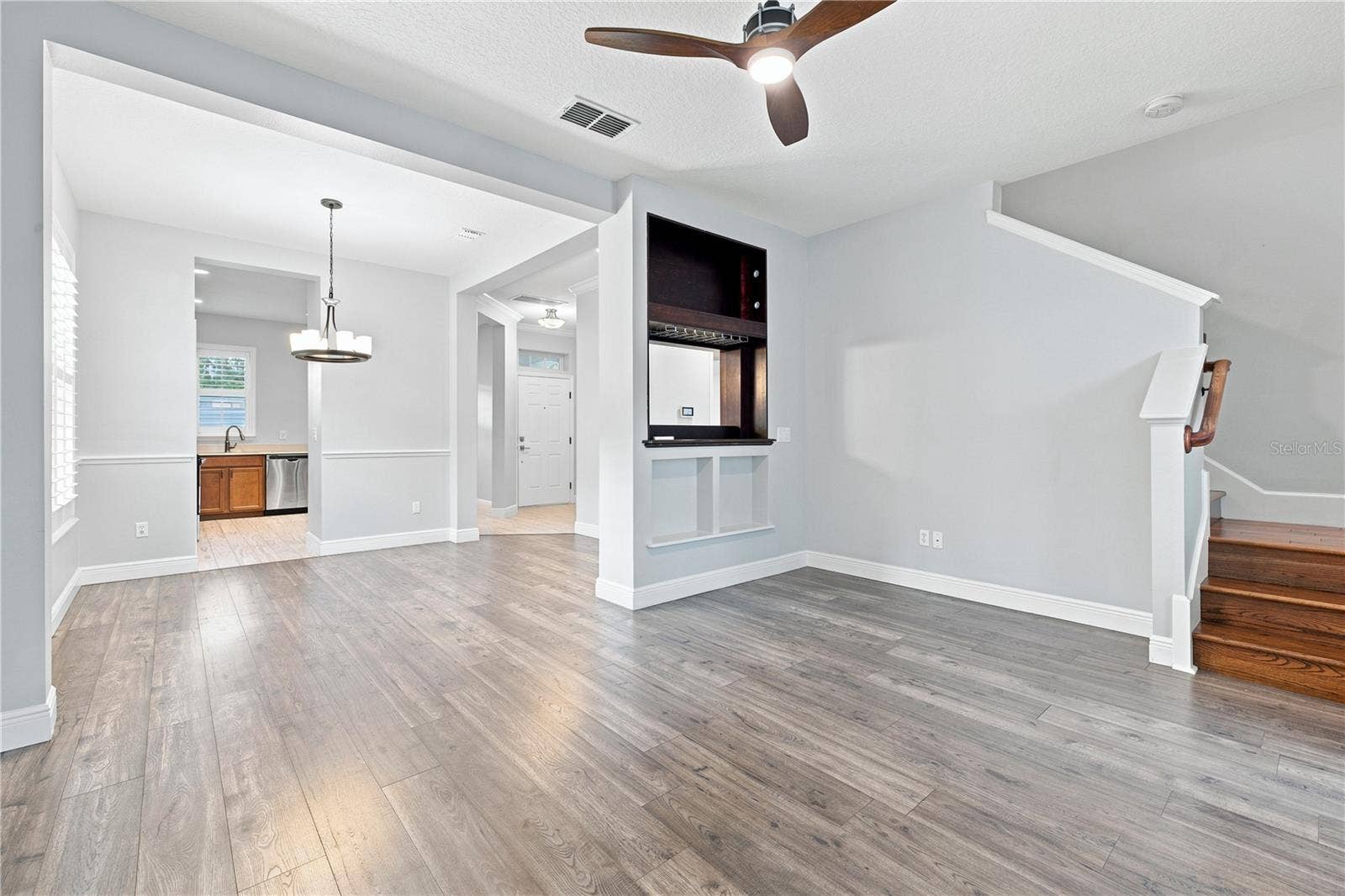 6820 THORNHILL CIRCLE, Windermere, FL 34786