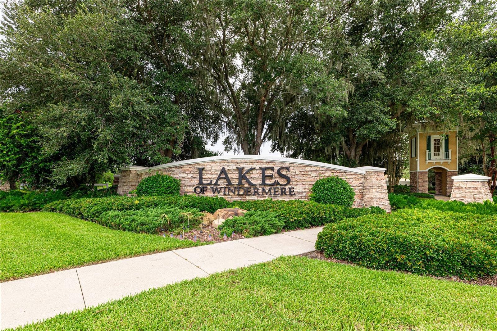 6820 THORNHILL CIRCLE, Windermere, FL 34786