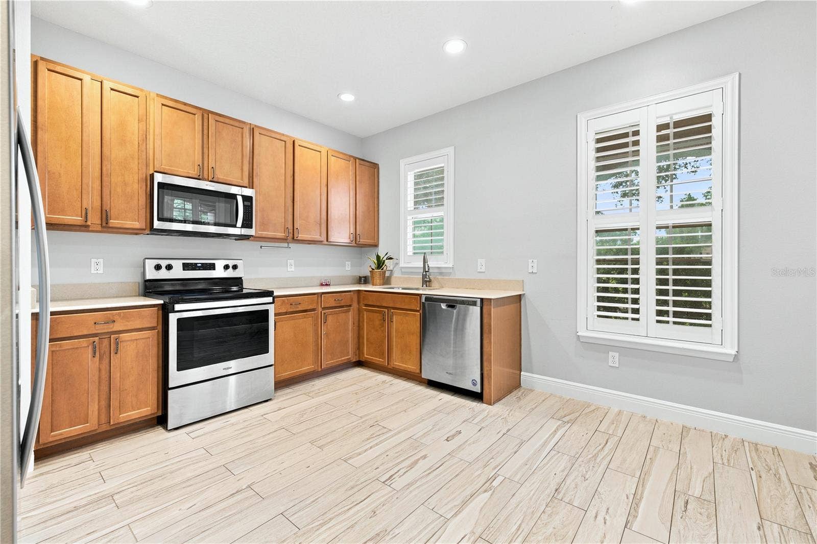 6820 THORNHILL CIRCLE, Windermere, FL 34786