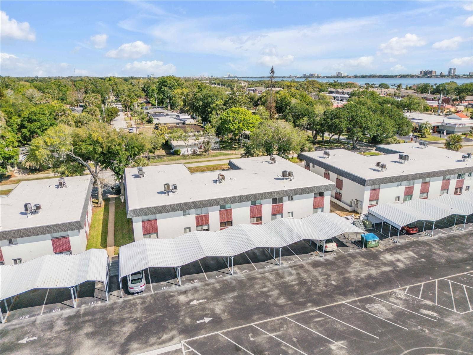 303 RIDGE BOULEVARD, #2100, Daytona Beach, FL 32119 303 RIDGE BOULEVARD, #2100, Daytona Beach, FL 32119