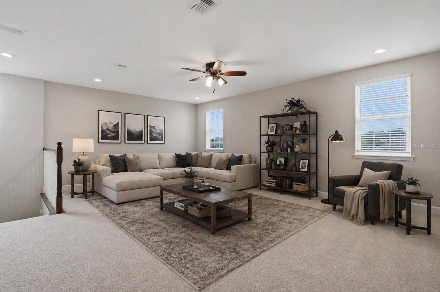 UPSTAIRS LOFT