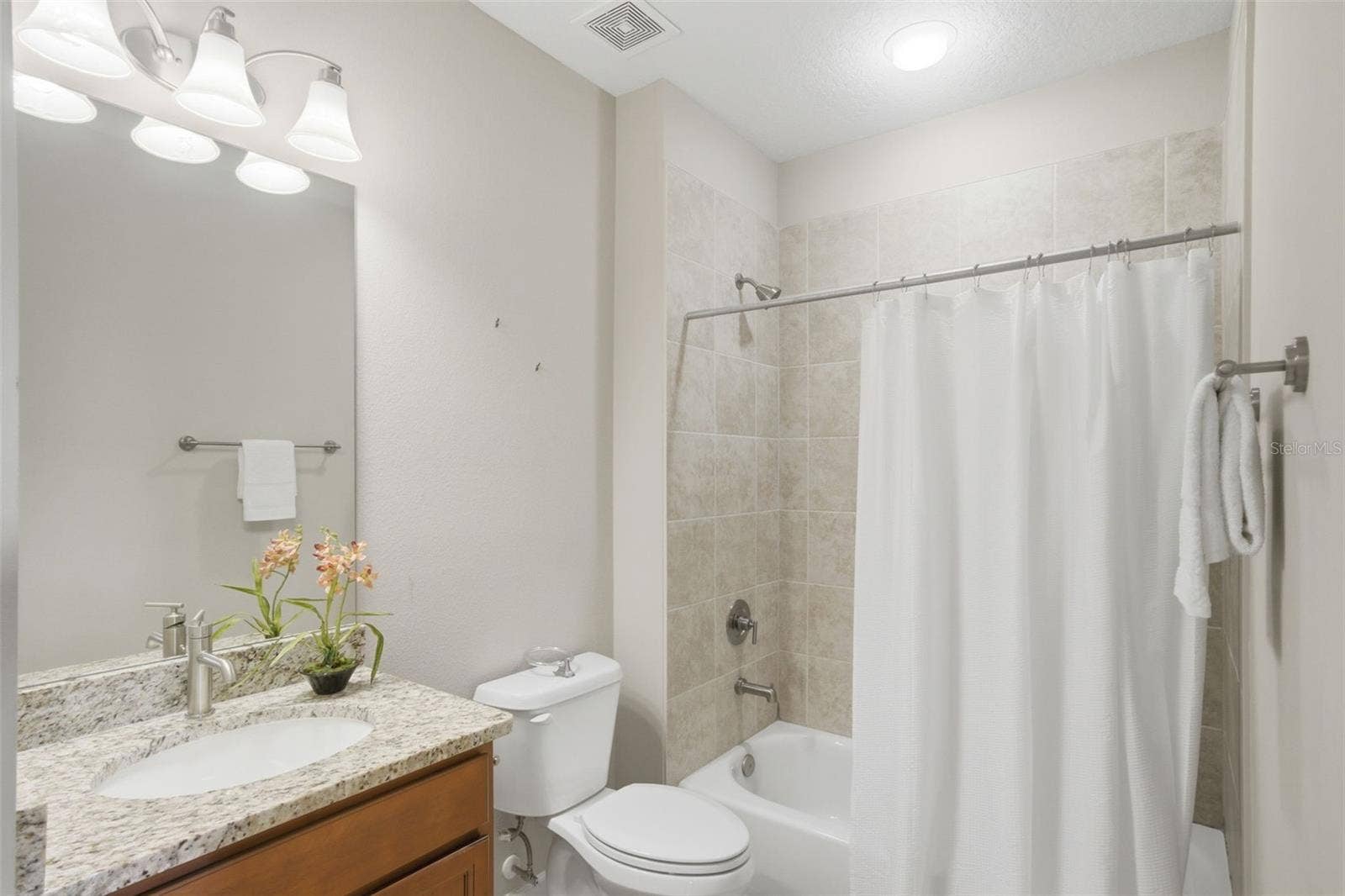BEDROOM 2 BATH