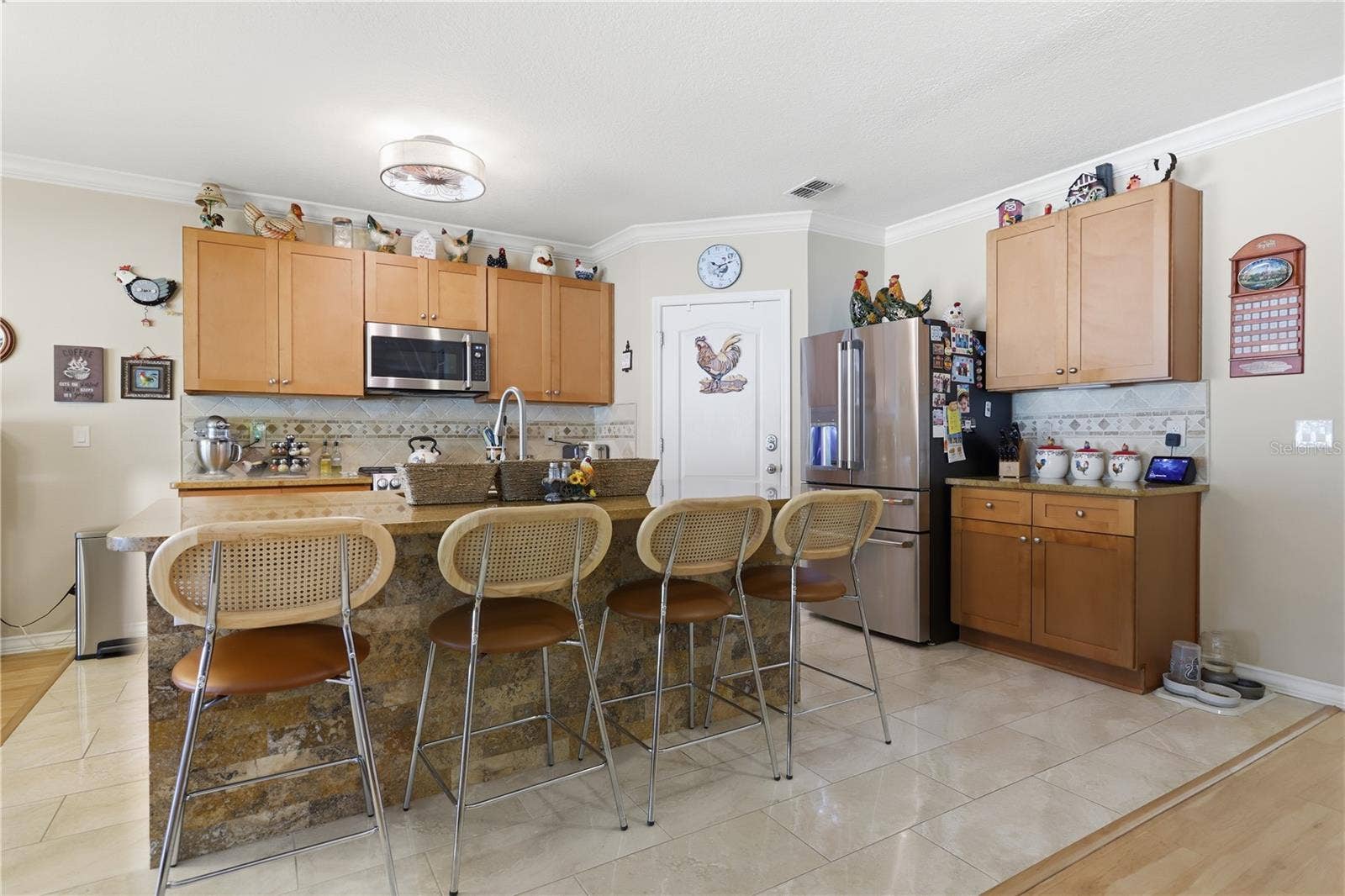 831 OAK HOLLOW LOOP, Deland, FL 32724