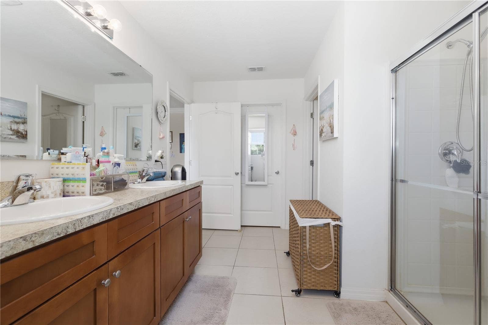 831 OAK HOLLOW LOOP, Deland, FL 32724