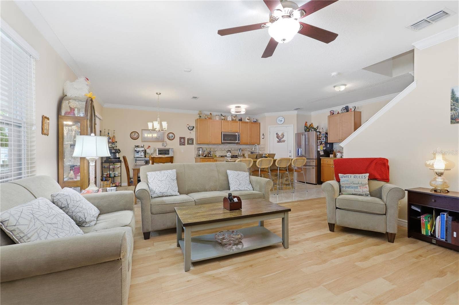 831 OAK HOLLOW LOOP, Deland, FL 32724