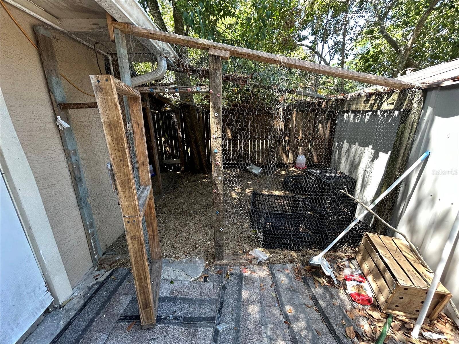 629 HOLMES AVENUE, Daytona Beach, FL 32114 Back Yard