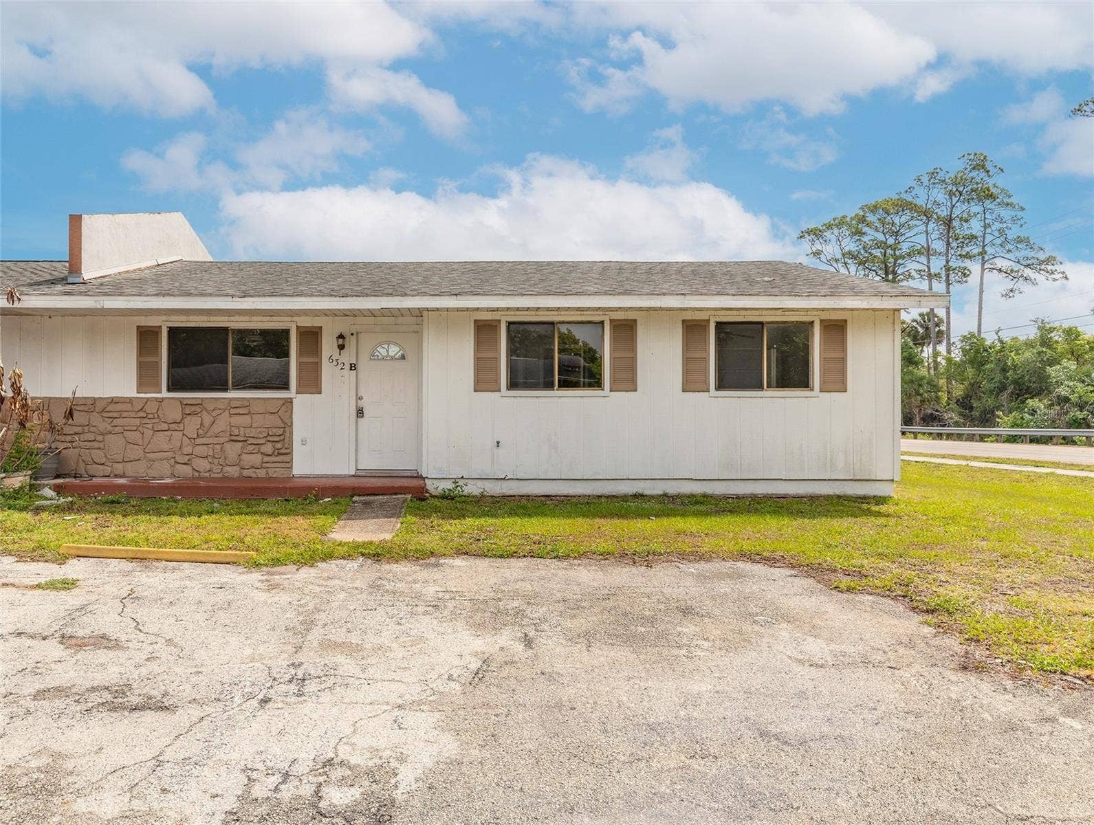 632 LPGA BOULEVARD, #B, Daytona Beach, FL 32117