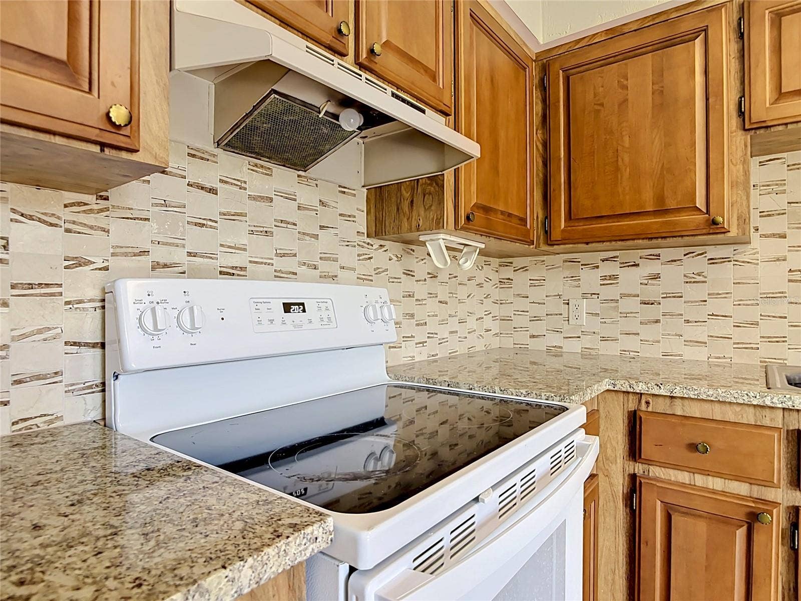 910 BIG TREE ROAD, #12-4, South Daytona, FL 32119 910 BIG TREE ROAD, #12-4, South Daytona, FL 32119