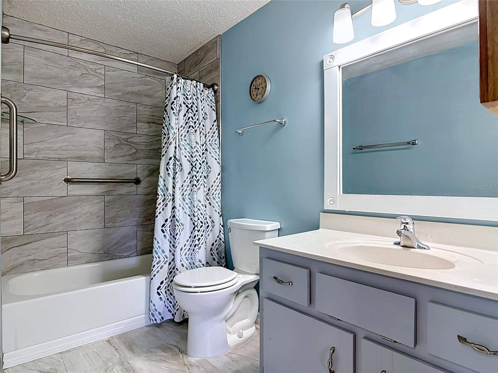 910 BIG TREE ROAD, #12-4, South Daytona, FL 32119 910 BIG TREE ROAD, #12-4, South Daytona, FL 32119