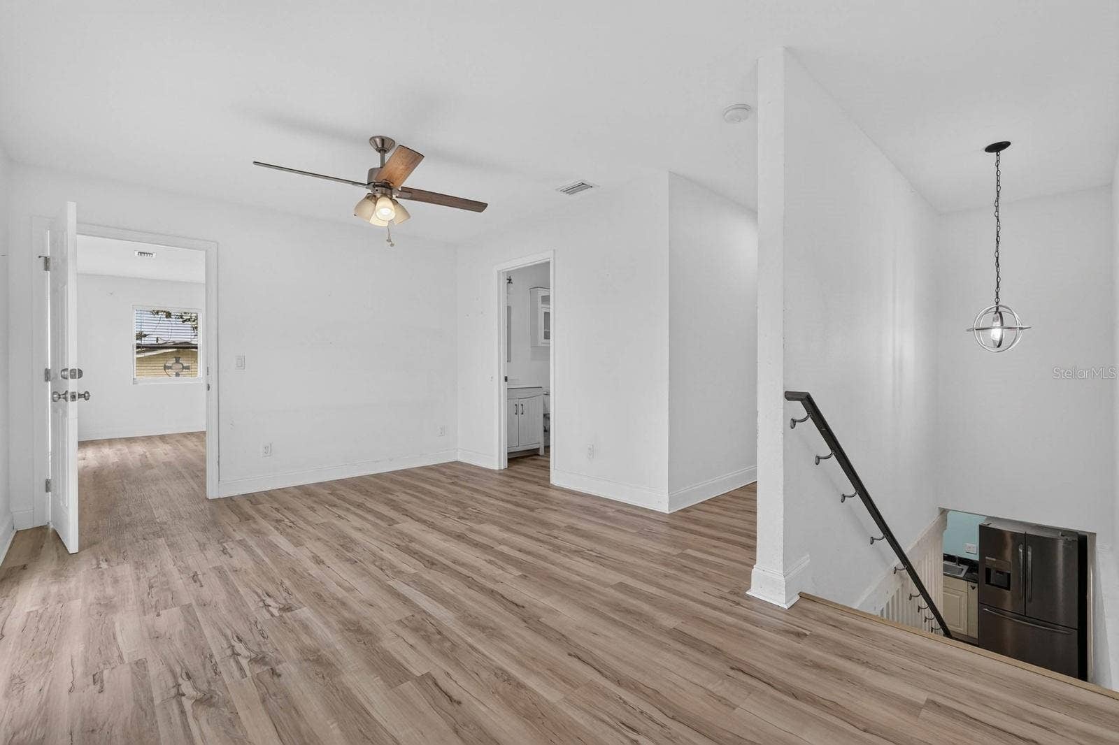 2005 SCHULTE AVENUE, Daytona Beach, FL 32118