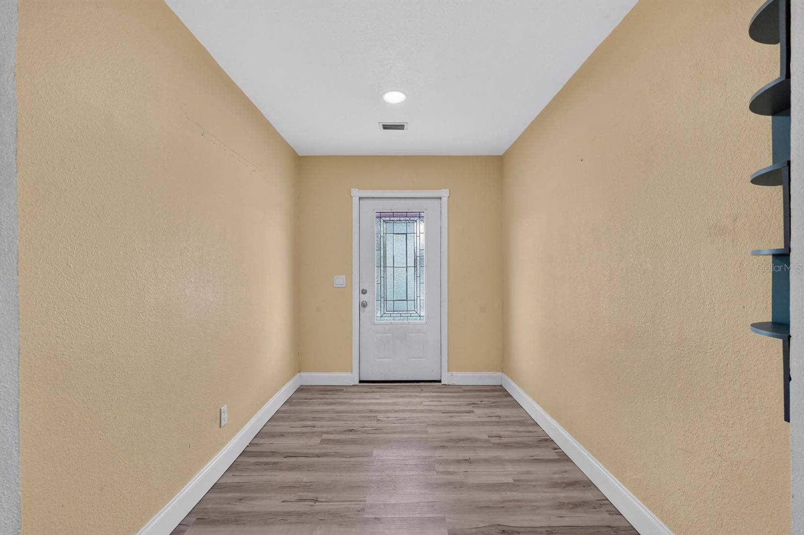 2005 SCHULTE AVENUE, Daytona Beach, FL 32118