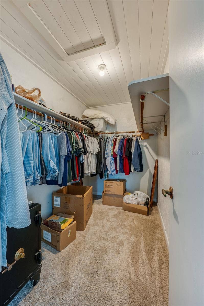 667 GEORGE MILLER CIRCLE, Port Orange, FL 32127 Primary closet