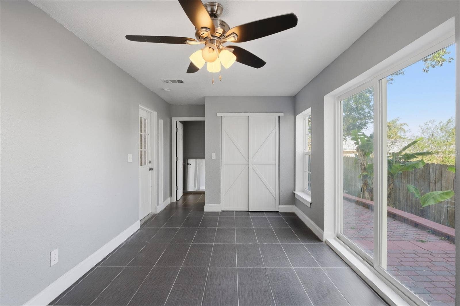 5414 RIVERSIDE DRIVE, Port Orange, FL 32127 5414 RIVERSIDE DRIVE, Port Orange, FL 32127