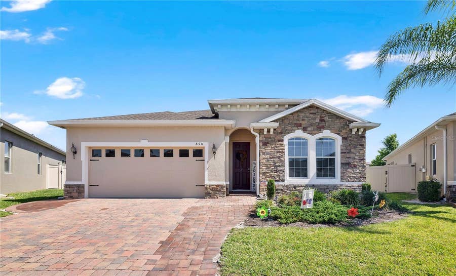 Property photo for 850 BUCKLEBURY LOOP, Apopka, FL